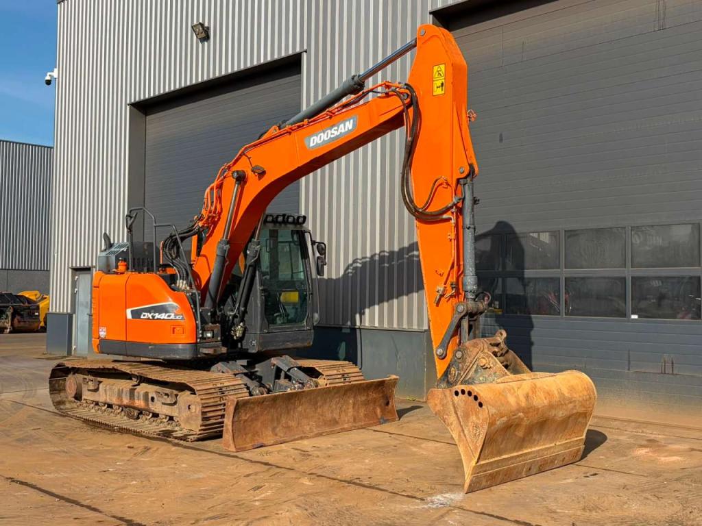 Doosan DX140LCR-5 Photo 7
