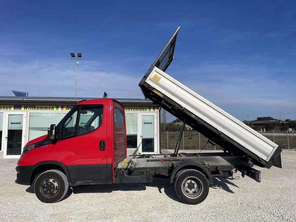 Iveco Daily 35 C14 Photo 1
