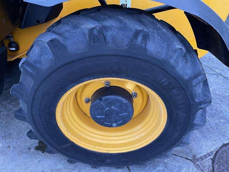 JCB 531 - 70 Photo 14