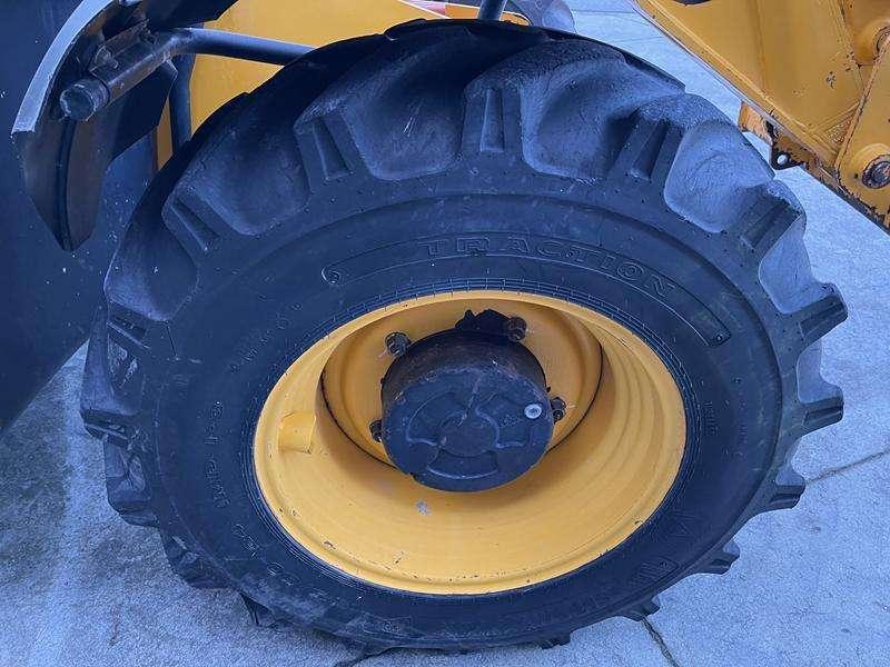 JCB 531 - 70 Photo 16