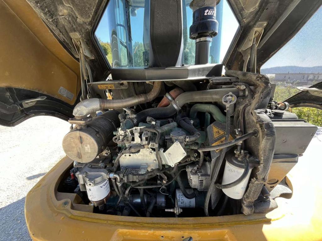 Volvo L35G Photo 17