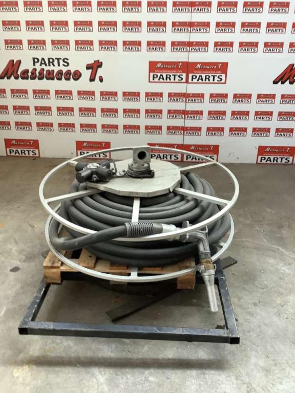 Fuel hose reel Photo 2
