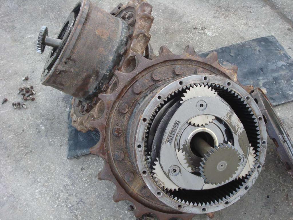 Travel drive for Hitachi ZX 210-3 E ZX 240-3 Photo 3