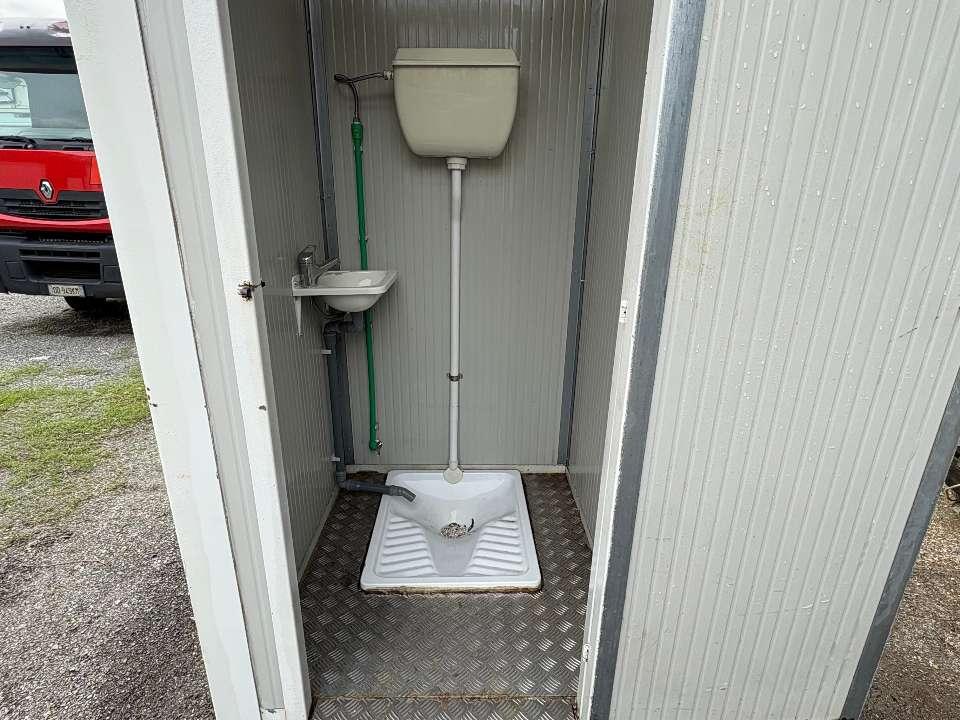 WC Box toilet Photo 5