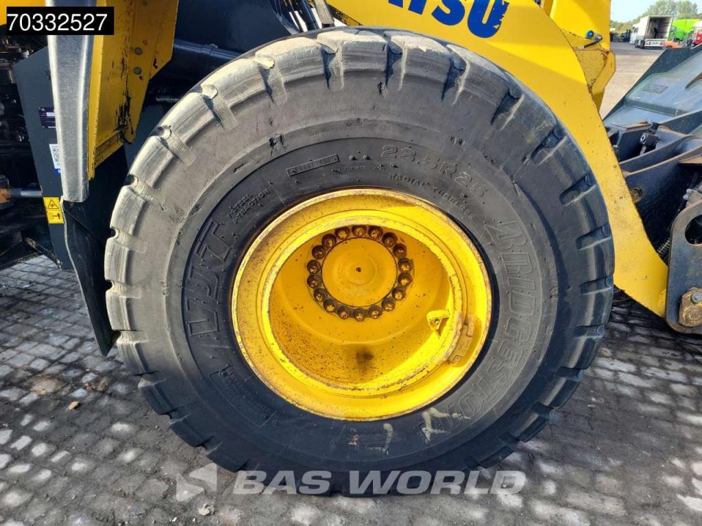 Komatsu WA380-7 Photo 20