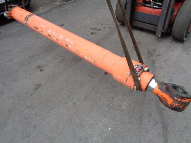 Arm cylinder (stick) for Fiat Hitachi Ex 215 Photo 1