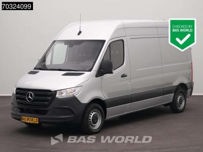 Mercedes-Benz Sprinter 215 CDI Automaat 150pk L2H2 MBUX Camera Airco Parkeersensoren CarPlay Euro6 L2 A/C sold by BAS World B.V.