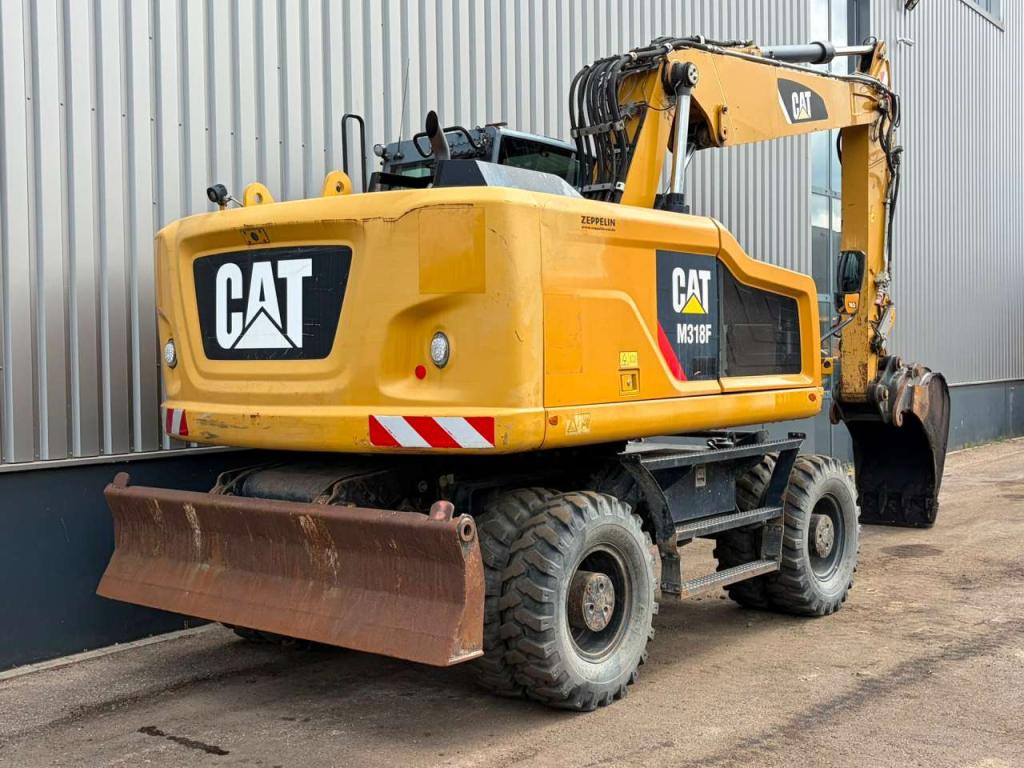 Caterpillar M318F Photo 5
