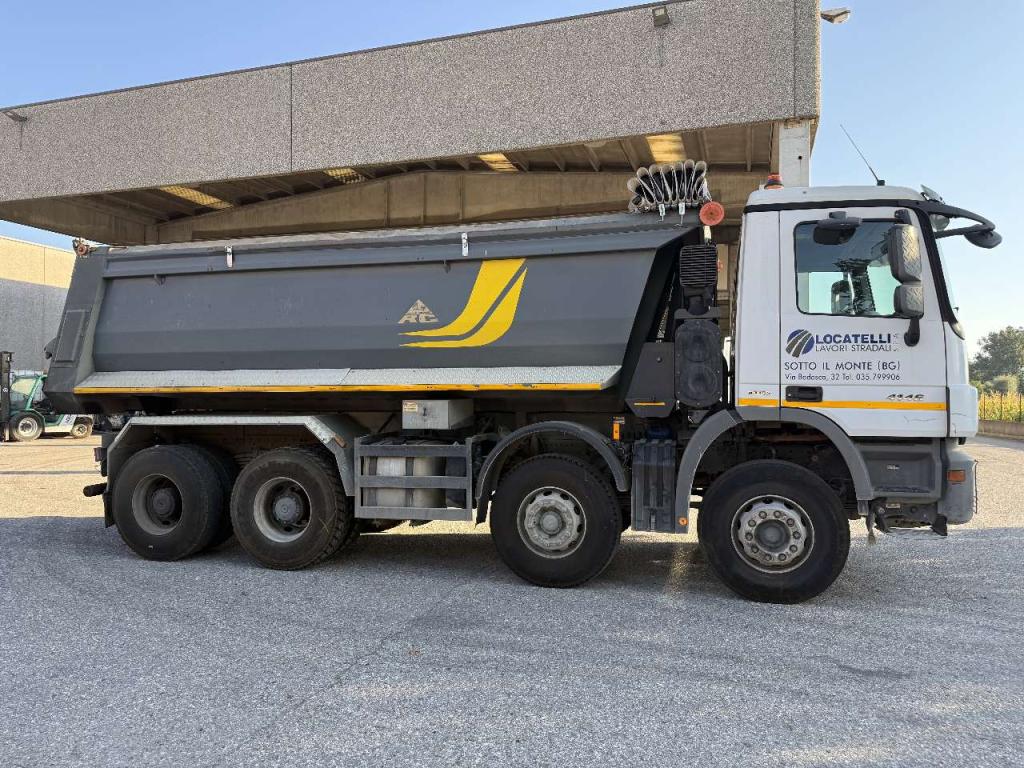 Mercedes-Benz MB 4145 K Photo 3