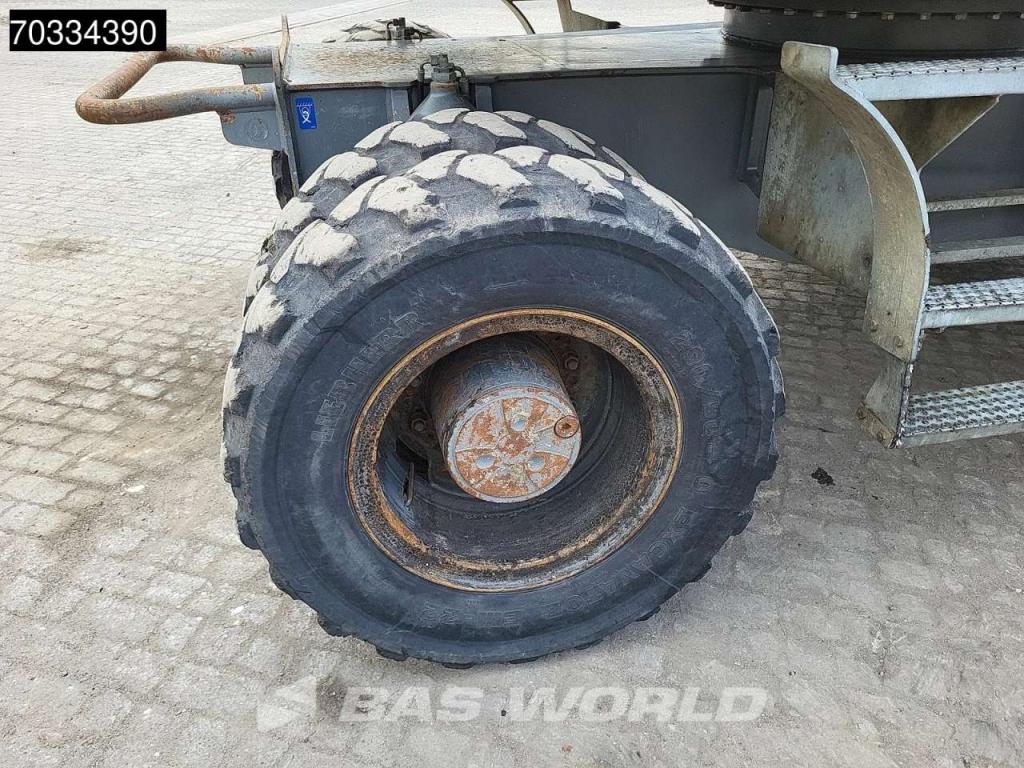 Liebherr A 914 Compact Select Photo 23