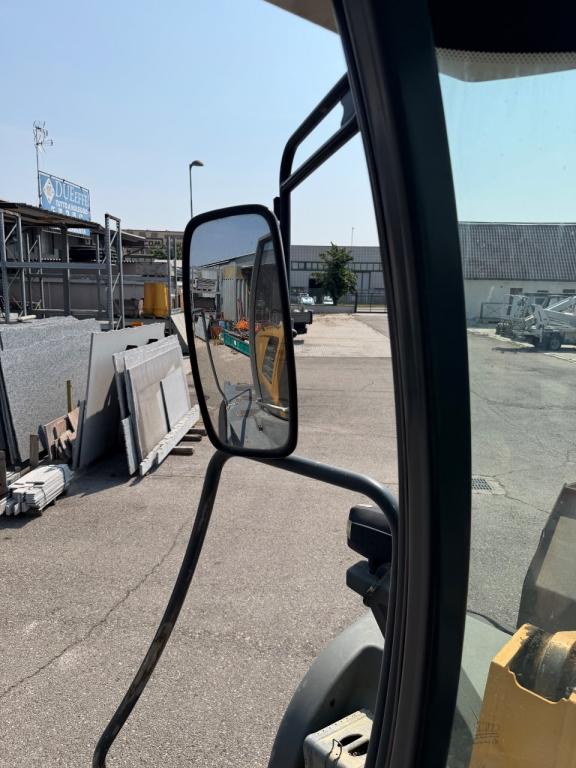 Liebherr L550-2plus2 Photo 20