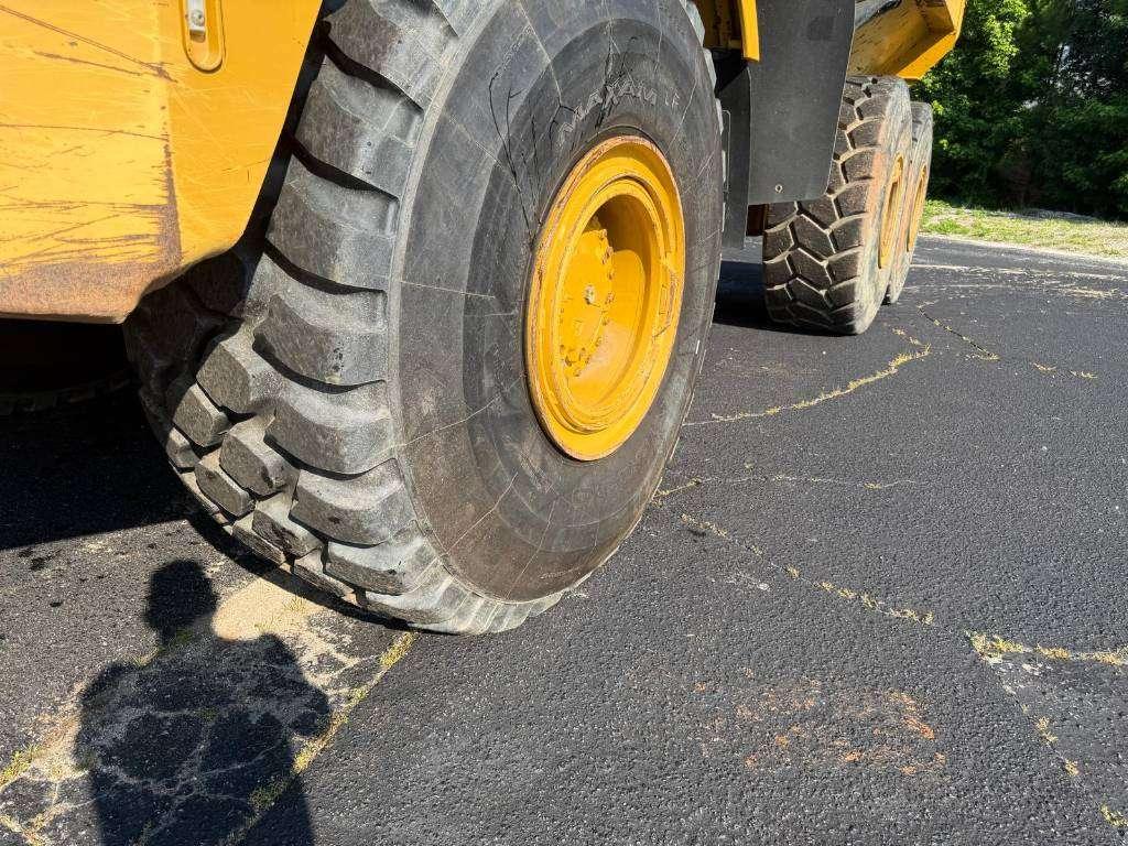 Caterpillar 745 - LOCATED IN GREENVILLE, SC - USA Photo 17