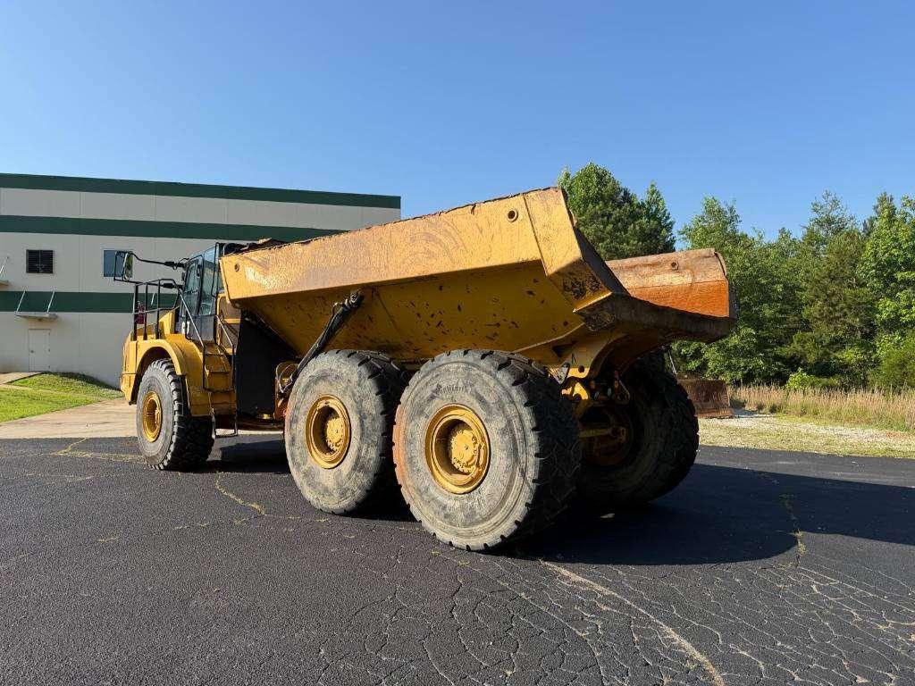 Caterpillar 745 - LOCATED IN GREENVILLE, SC - USA Photo 3