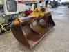 Caterpillar 325C Photo 2 thumbnail