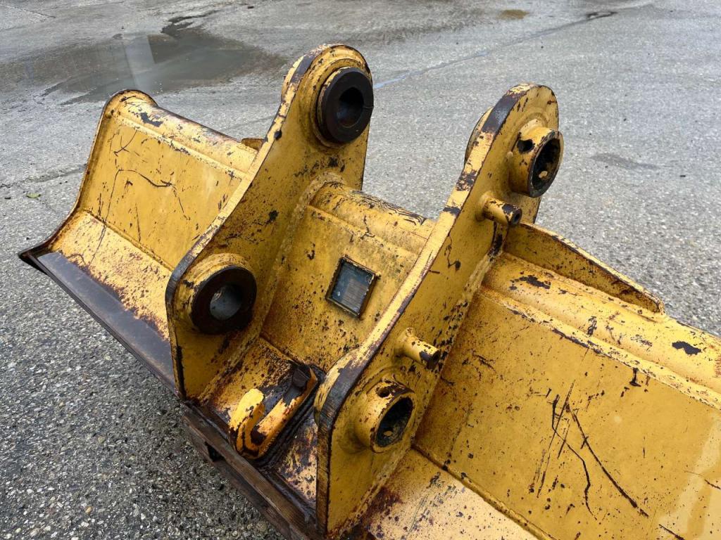 Caterpillar 325C Photo 3