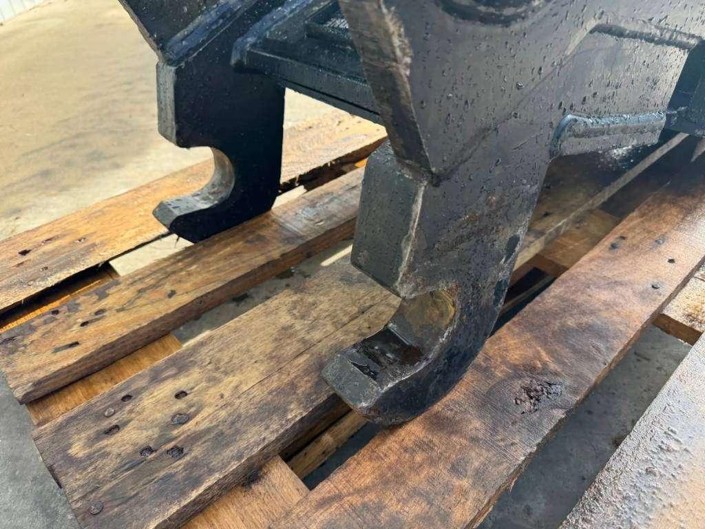 Volvo S1 - M318D / 320D / 320E / 320F / 323D / 323E / 32 Photo 5