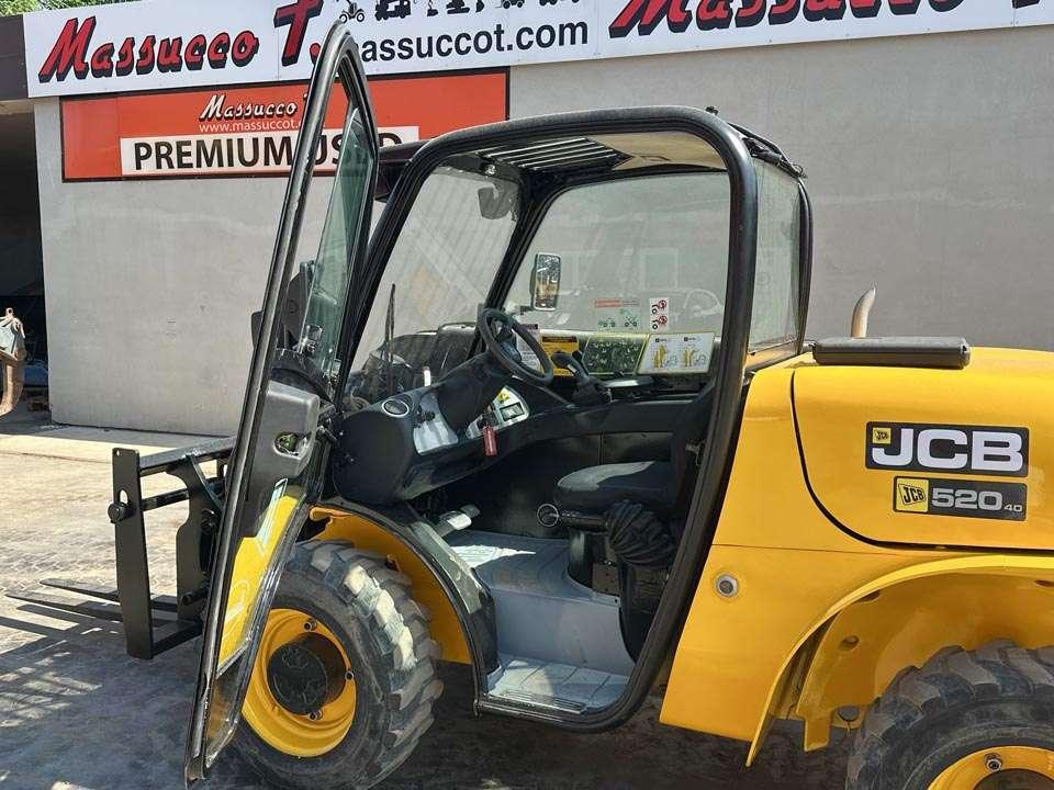JCB 520-40 4x4 Photo 12