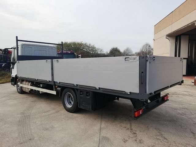 Iveco Eurocargo ML 100E22 Photo 5