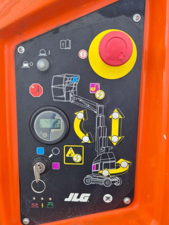 JLG TOUCAN 10E Photo 5
