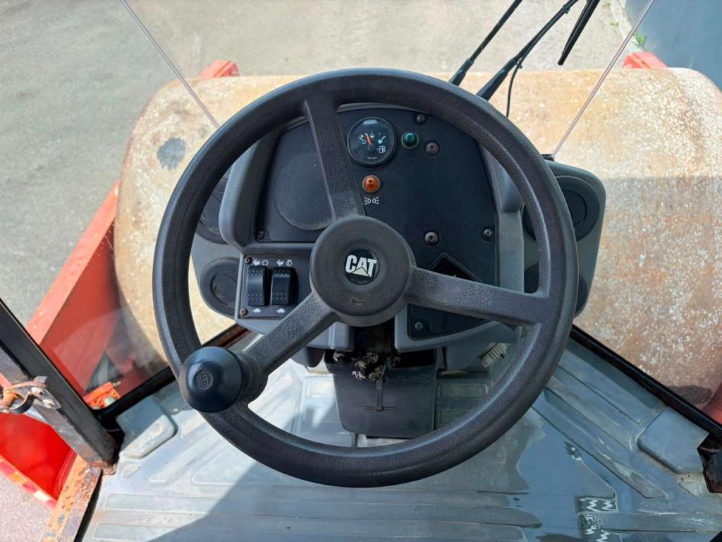 Caterpillar CS74 Photo 20