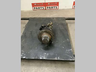 Turntable rotation motor for Neuson 3402 sold by Massucco T. Srl Area Ricambi