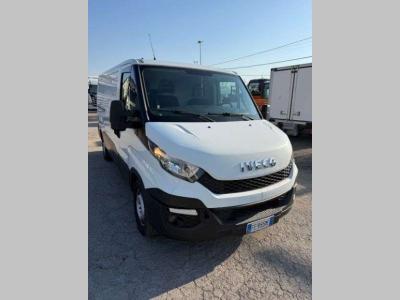 Iveco daily 35S11 sold by Ferrara Veicoli