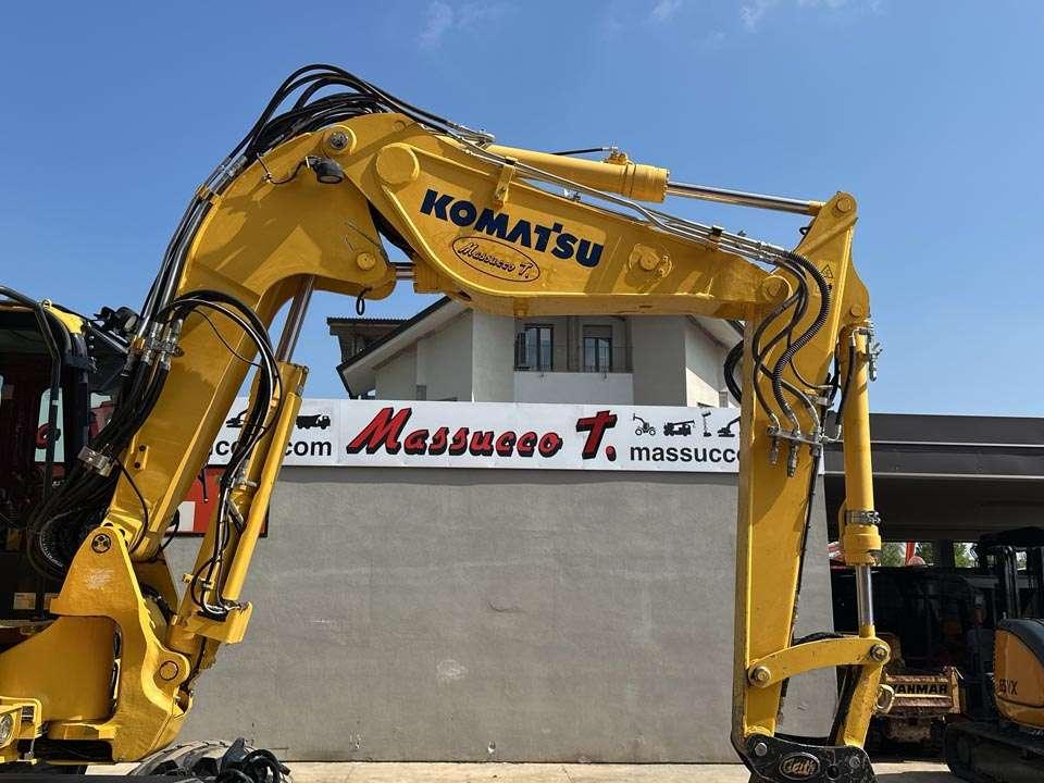 Komatsu PW118MR-11 Photo 9
