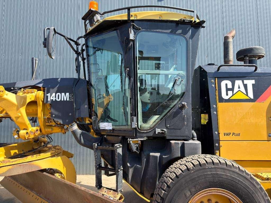 Caterpillar 140M2 Photo 9
