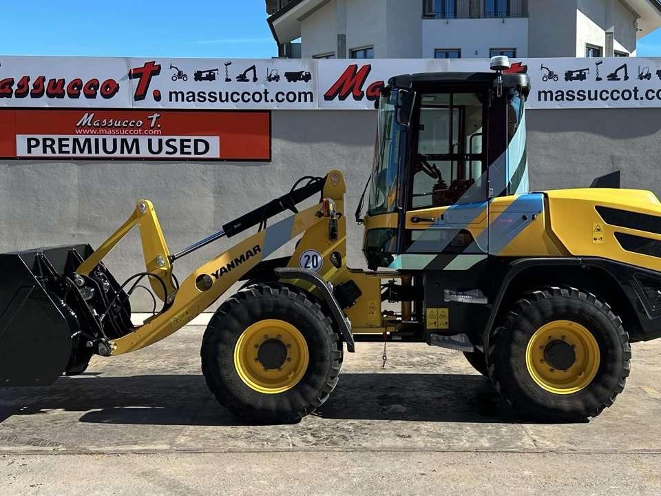 Yanmar V100 Photo 2