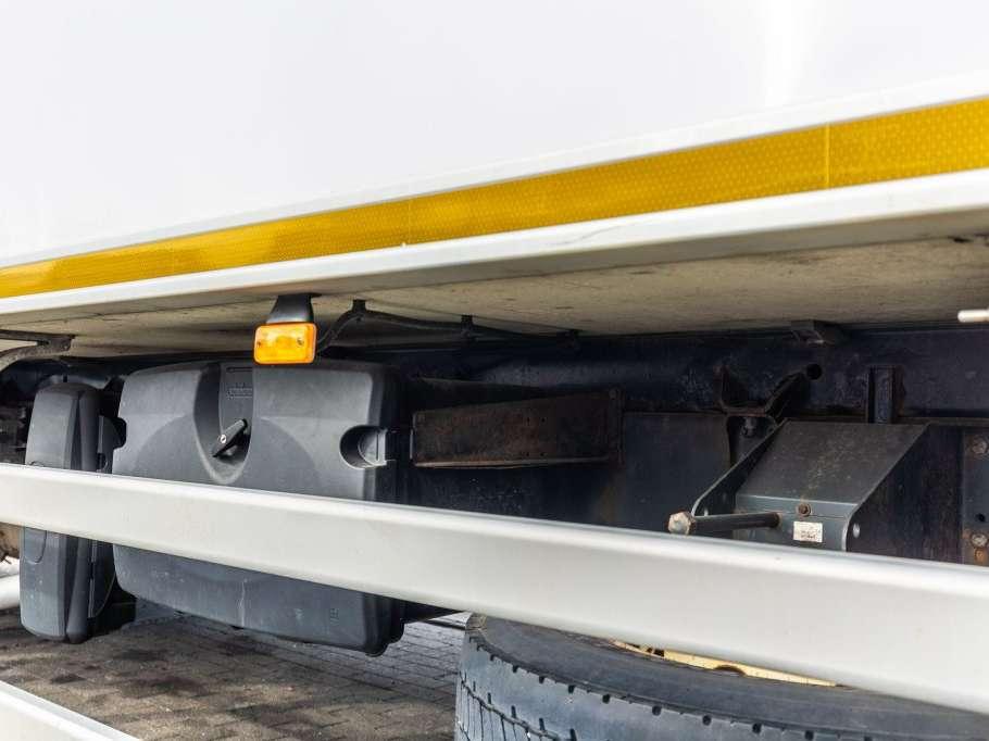 Volvo FLH 290+ CARRIER Photo 12