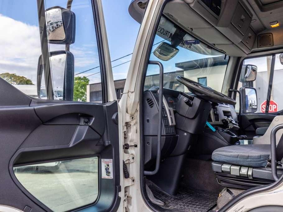 Volvo FLH 290+ CARRIER Photo 15