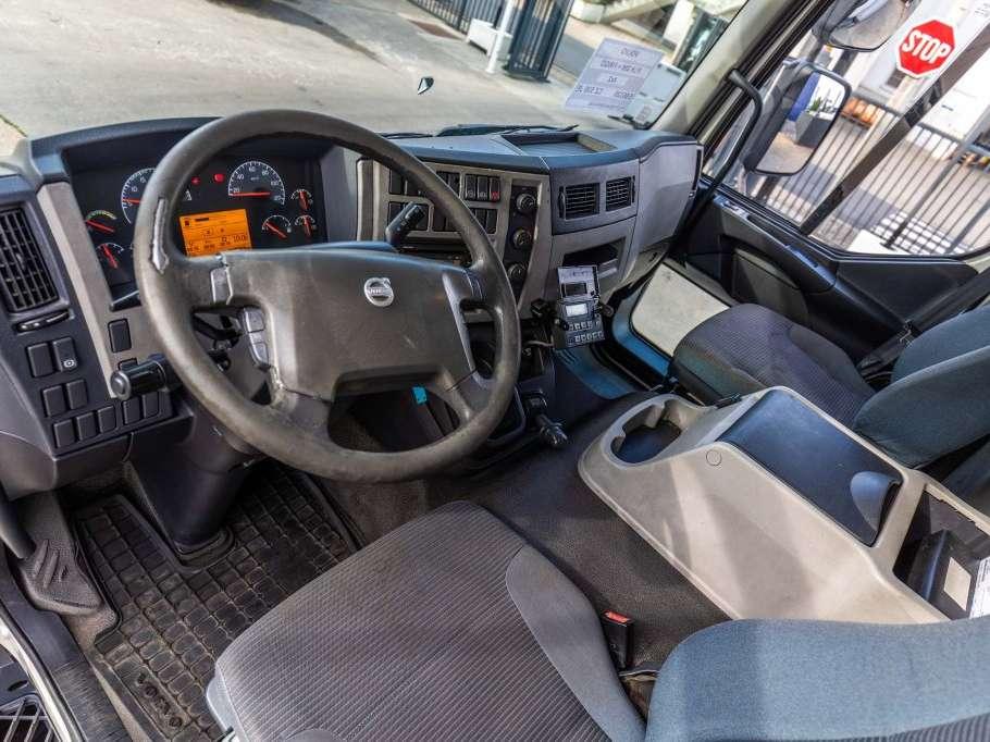 Volvo FLH 290+ CARRIER Photo 16