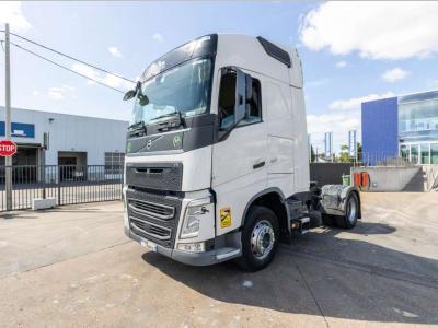 Volvo FH4 460 GLOB sold by Braem NV