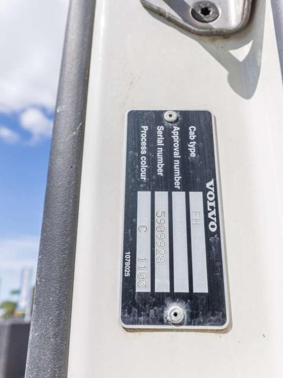 Volvo FH4 460 GLOB Photo 16
