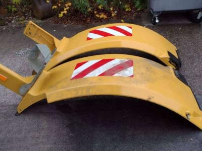Caterpillar 966G / 966H Fender sold by Smitma B.V.