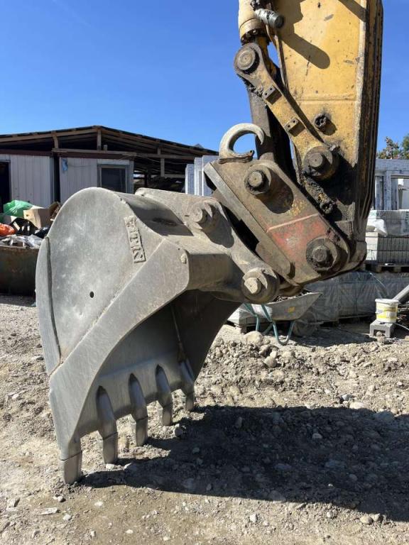 Komatsu PC210NLC-8 Photo 13