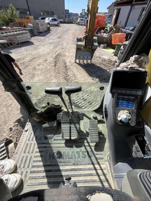 Komatsu PC210NLC-8 Photo 27