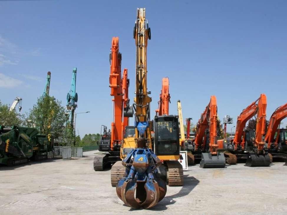 Liebherr R906 LC-Litronic Photo 16