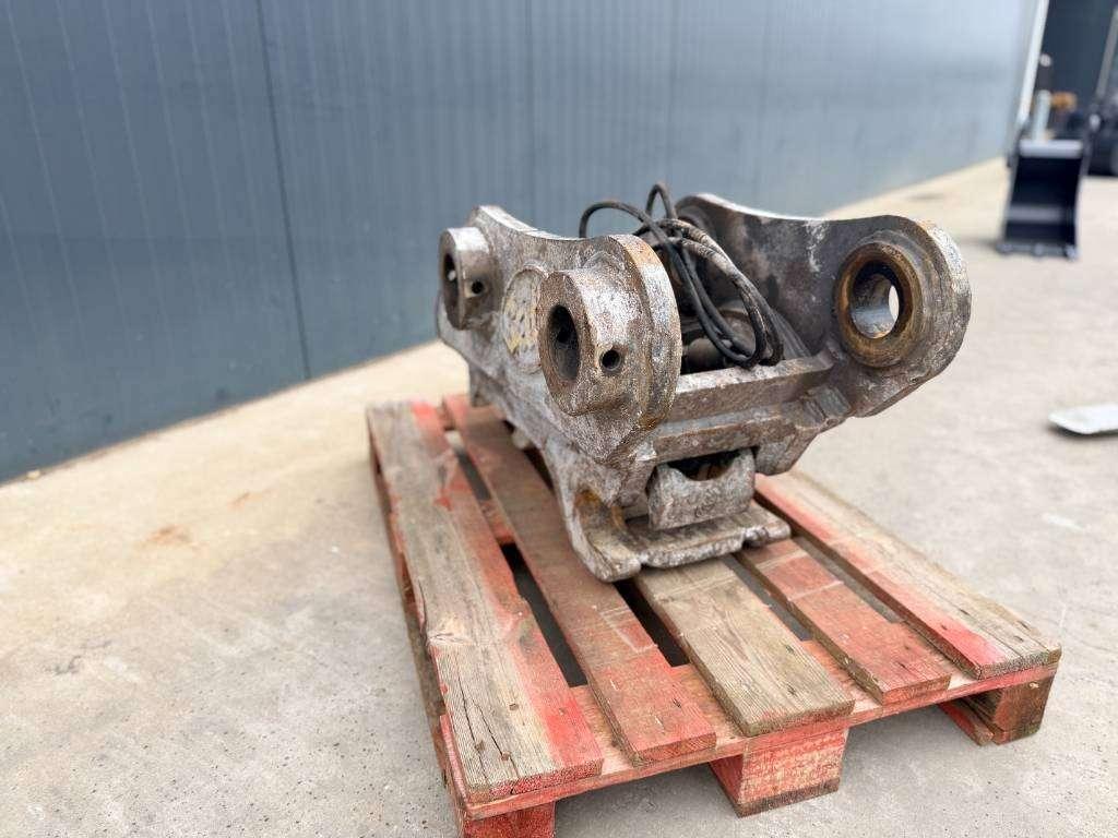 Miller Geith Komatsu PC210 / PC228 / PC240 Photo 2