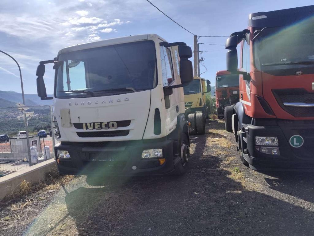 Iveco EUROCARGO 150E22P Photo 22