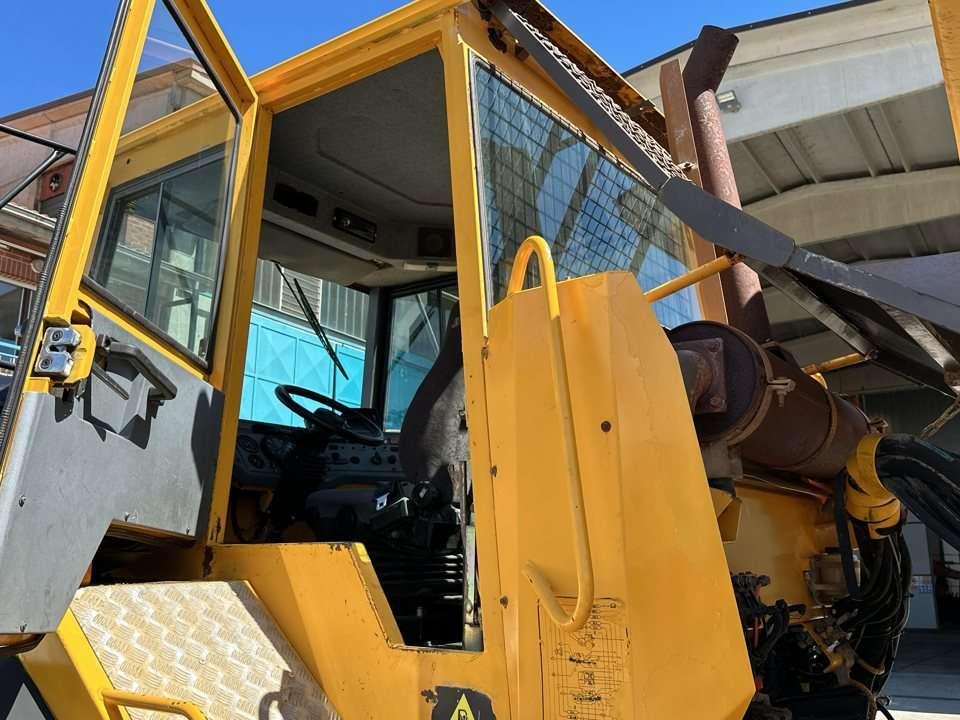 Volvo A25C 6X6 Photo 10