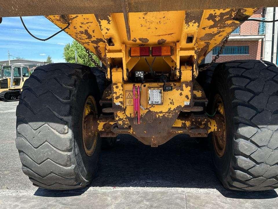 Volvo A25C 6X6 Photo 8