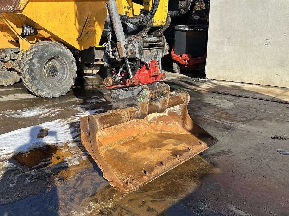 Komatsu PW118MR-11 Photo 11