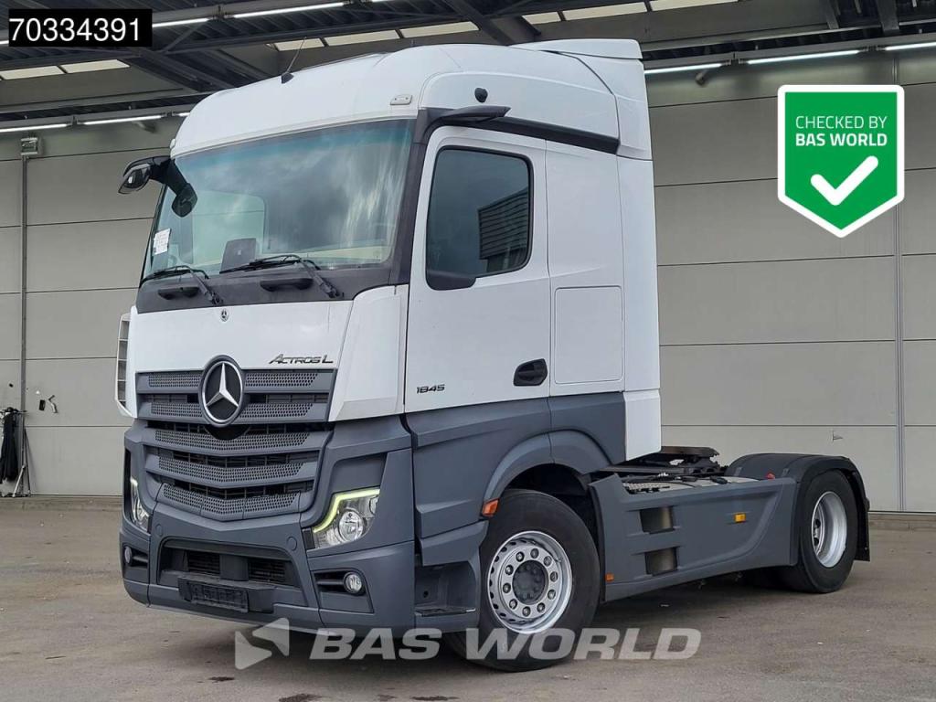 Mercedes-Benz Actros 1845 4X2 StreamSpace Retarder Standklima ACC Navi Photo 1