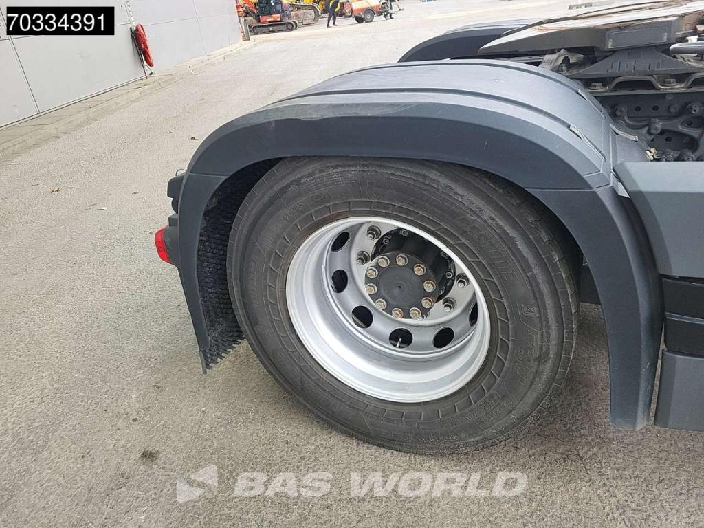Mercedes-Benz Actros 1845 4X2 StreamSpace Retarder Standklima ACC Navi Photo 17