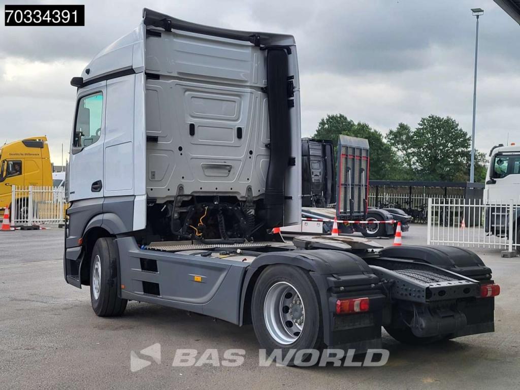 Mercedes-Benz Actros 1845 4X2 StreamSpace Retarder Standklima ACC Navi Photo 2