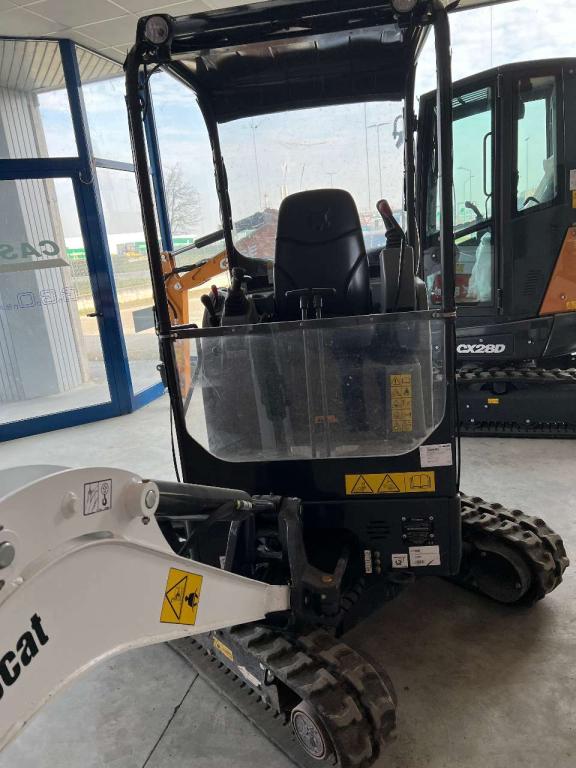 Bobcat E19 Photo 9