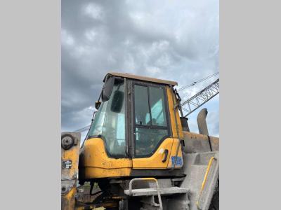 Volvo doors for Volvo L90F, L110F, L120F, L150F, L180F, L220F, L70F, L350F and L60F. sold by Balavto