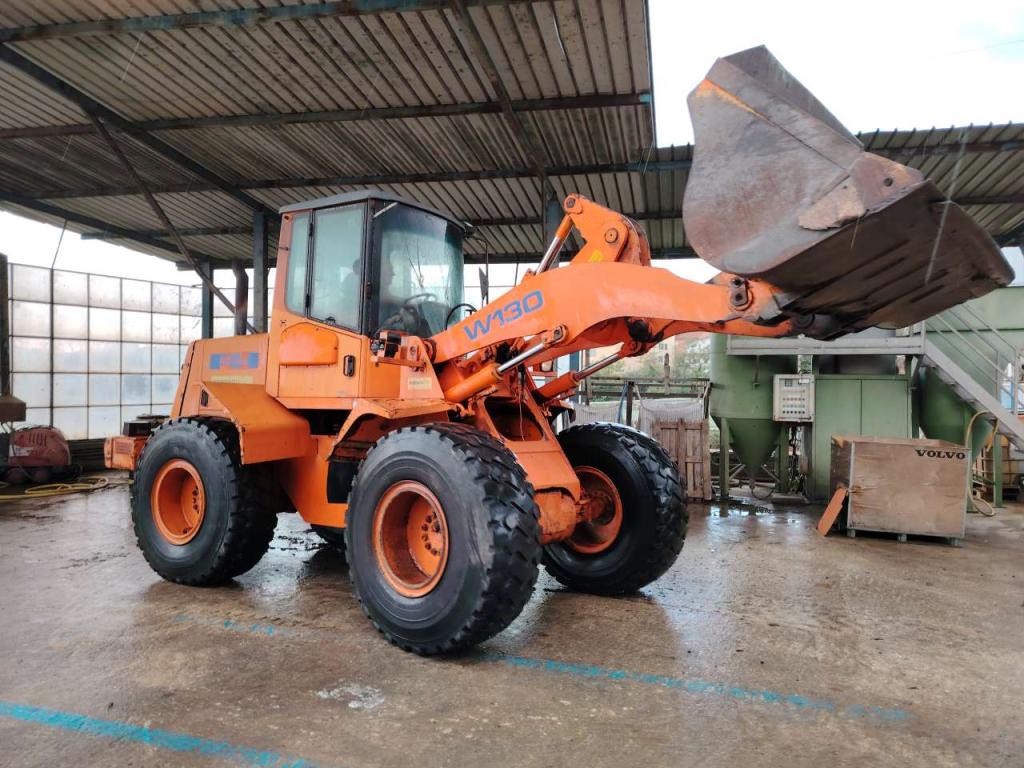 Fiat Hitachi W130 Photo 1