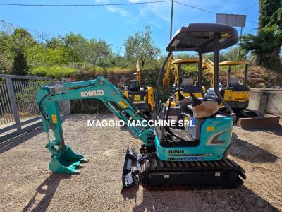 Kobelco SK17 SR-3 Photo 1